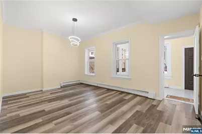 244 Lincoln Avenue 1 #1, Cliffside Park, NJ 07010 - Photo 4
