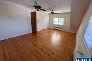 95 Westview Ave, Paramus, NJ 07652 - Photo 8