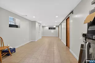 176 Boyd Ave, Jersey City, NJ 07304 - Photo 36
