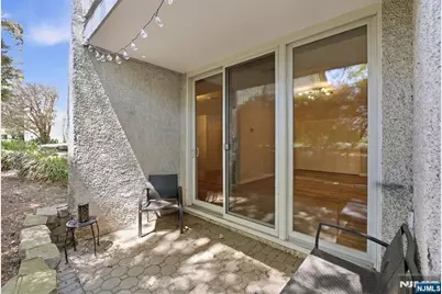 462 D River Road D #D, Nutley, NJ 07110 - Photo 22