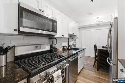462 D River Road D #D, Nutley, NJ 07110 - Photo 20