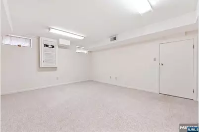 125 Hickory Avenue B #B, Tenafly, NJ 07670 - Photo 18