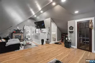 351 Griggs Ave, Teaneck Township, NJ 07666 - Photo 14