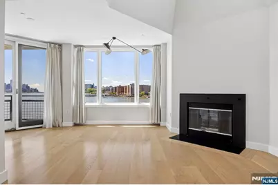 600 Harbor Boulevard 1064 #1064, Weehawken, NJ 07086 - Photo 10
