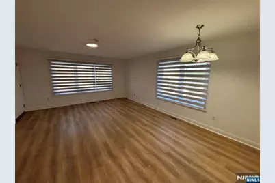 89 Palisades Boulevard 1 #1, Palisades Park, NJ 07650 - Photo 2