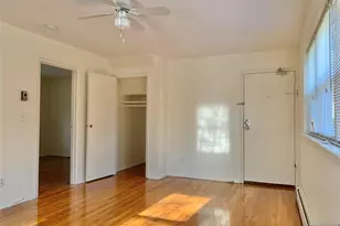 139 W Englewood Ave 1A, Teaneck Township, NJ 07666 - Photo 2