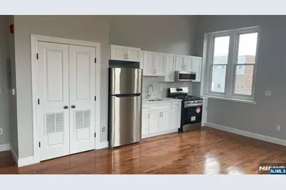 38 Mill Street 403 #403, Paterson, NJ 07501 - Photo 4