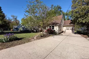 616 River Rd, Teaneck Township, NJ 07666 - Photo 34