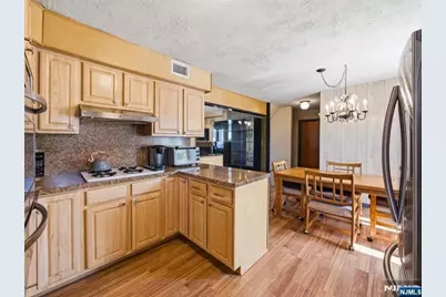 98 Moonachie Road, Moonachie, NJ 07074 - Photo 10