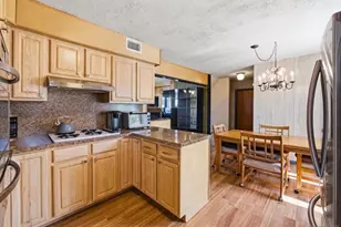 98 Moonachie Rd, Moonachie, NJ 07074 - Photo 10