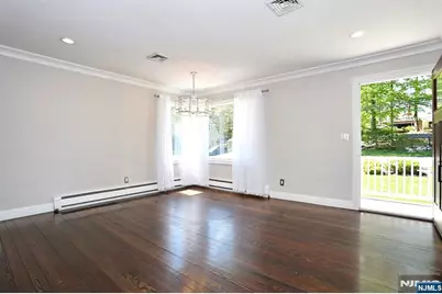 28 Minnehaha Boulevard, Oakland, NJ 07436 - Photo 6