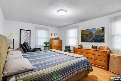 830 Collingwood Avenue, Maywood, NJ 07607 - Photo 14