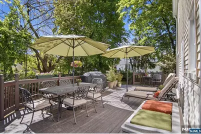 830 Collingwood Avenue, Maywood, NJ 07607 - Photo 18