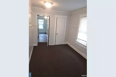 163-165 Central Avenue 2W #2W, Hackensack, NJ 07601 - Photo 4