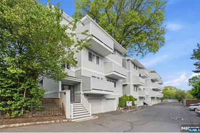 142 Main Avenue 1C #1C, Passaic, NJ 07055 - Photo 2