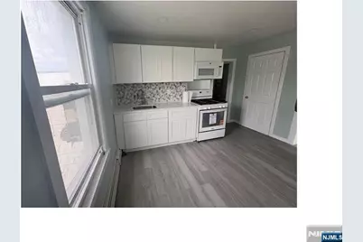 93 Highland Street 3 #3, Paterson, NJ 07524 - Photo 4