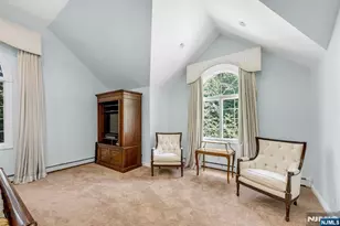 24 Vanderbeck Ln, Mahwah, NJ 07430 - Photo 22