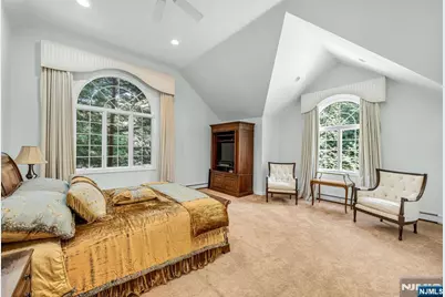 24 Vanderbeck Lane, Mahwah, NJ 07430 - Photo 20