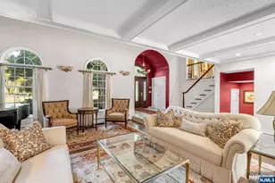 24 Vanderbeck Ln, Mahwah, NJ 07430 - Photo 8