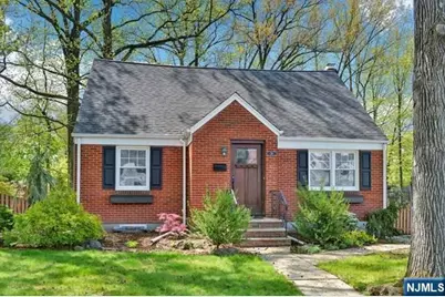20 Pershing Place, Cresskill, NJ 07626 - Photo 1