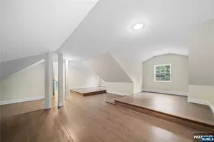 16 Coles Ct, River Edge, NJ 07661 - Photo 32