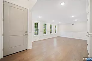 16 Coles Ct, River Edge, NJ 07661 - Photo 4