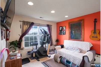 89 Vaughan Drive 824 #824, Newark, NJ 07103 - Photo 16