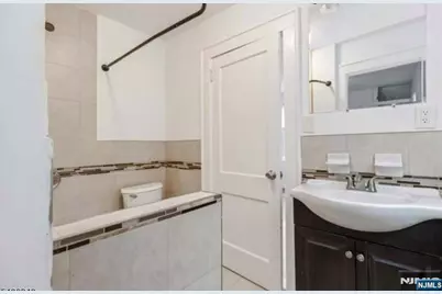 459 Norwood Street, East Orange, NJ 07018 - Photo 8