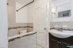 459 Norwood St, East Orange, NJ 07018 - Photo 8