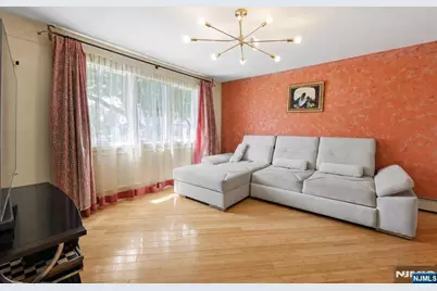 29-07 Fair Lawn Avenue, Fair Lawn, NJ 07410 - Photo 2