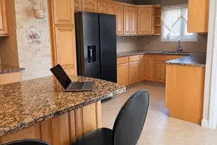 70 Franklin St, Little Ferry, NJ 07643 - Photo 4