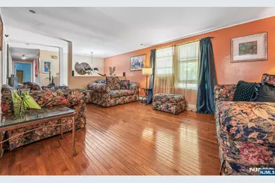 121 Wood Street, Englewood, NJ 07631 - Photo 10