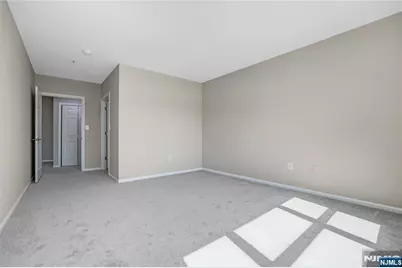 905 River 329 #329, Edgewater, NJ 07020 - Photo 10