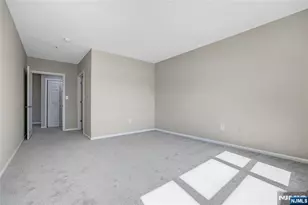 905 River Road 329, Edgewater, NJ 07020 - Photo 10