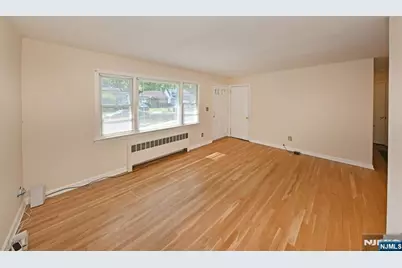 789 Briarcliff Avenue, Maywood, NJ 07607 - Photo 4