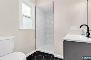 724 3rd St, Lyndhurst Township, NJ 07071 - Photo 16