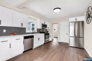 724 3rd St, Lyndhurst Township, NJ 07071 - Photo 10