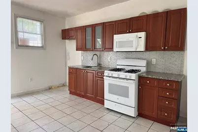 45 Ogden Street, Newark, NJ 07104 - Photo 26