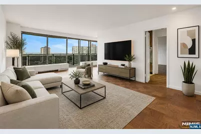 2077 Center Avenue 20C #20C, Fort Lee, NJ 07024 - Photo 4