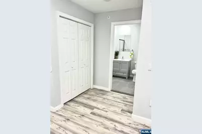 48 Spruce Avenue 105 #105, Ridgefield Park, NJ 07660 - Photo 6