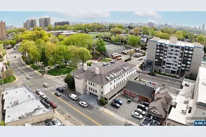 180 Edgewater Road 1A #1A, Cliffside Park, NJ 07010 - Photo 26