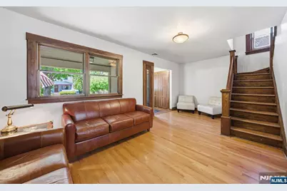 37 Buena Vista Avenue, Hawthorne, NJ 07506 - Photo 8