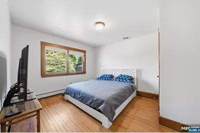 37 Buena Vista Avenue, Hawthorne, NJ 07506 - Photo 20
