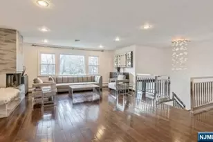 44 Roberts Ct, Tenafly, NJ 07670 - Photo 2