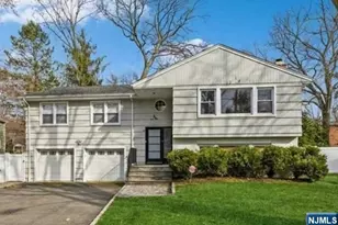 44 Roberts Ct, Tenafly, NJ 07670 - Photo 22