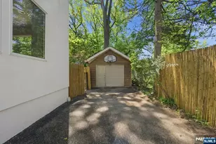 232 Riveredge Rd, Tenafly, NJ 07670 - Photo 4