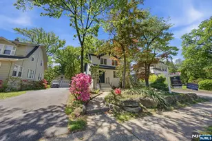 232 Riveredge Rd, Tenafly, NJ 07670 - Photo 2