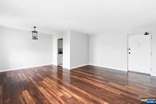 300 Lookout Ave C4, Hackensack, NJ 07601 - Photo 1