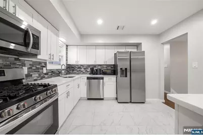 84 Westwood Boulevard, Westwood, NJ 07675 - Photo 12