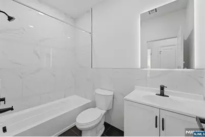 68 Sherman Avenue, Newark, NJ 07114 - Photo 30